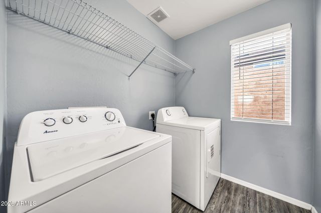 5306 W WARNER Street, Phoenix, AZ 85043