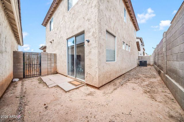 5306 W WARNER Street, Phoenix, AZ 85043