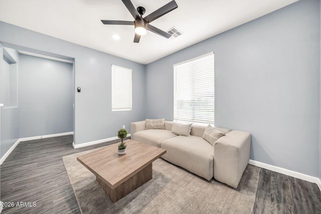 5306 W WARNER Street, Phoenix, AZ 85043
