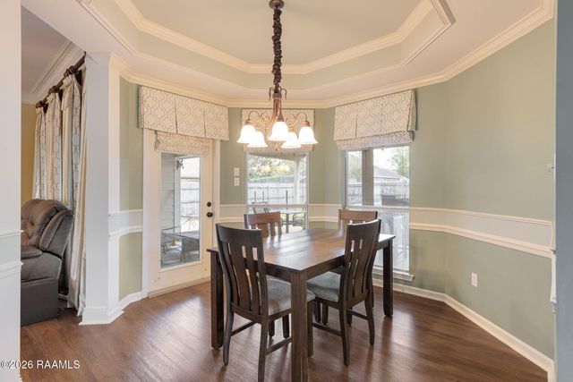 713 Burlington Circle, Broussard, LA 70518