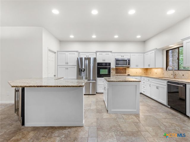 2252 Waterford Grace, New Braunfels, TX 78130