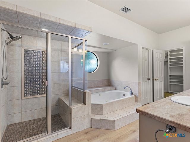 2252 Waterford Grace, New Braunfels, TX 78130