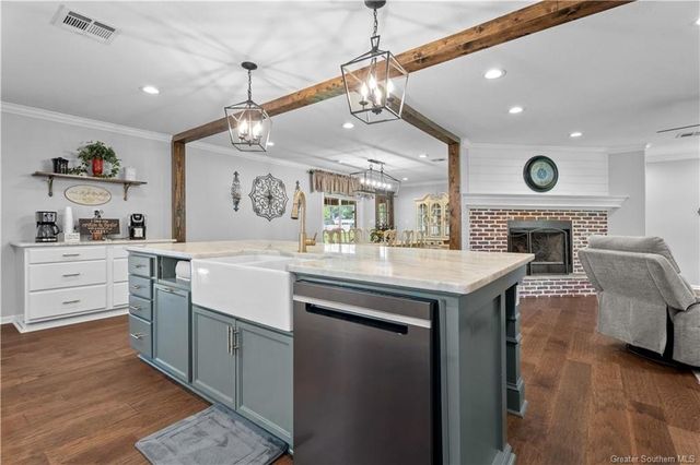 104 Camelia Avenue, Dequincy, LA 70633