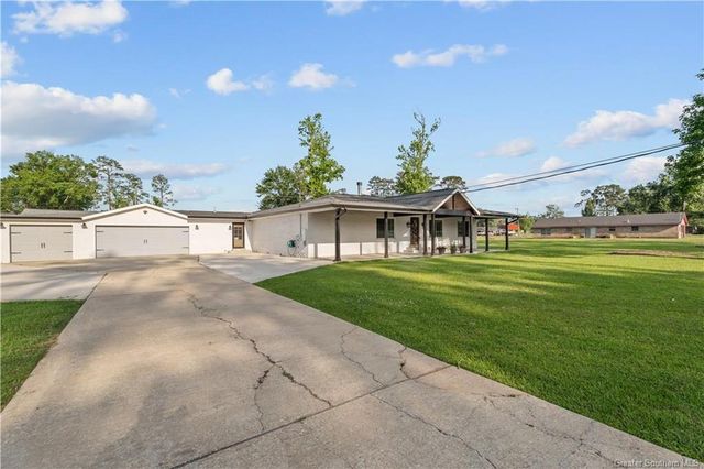 104 Camelia Avenue, Dequincy, LA 70633