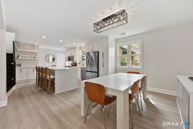 140 Courtland Avenue, Stamford, CT 06902