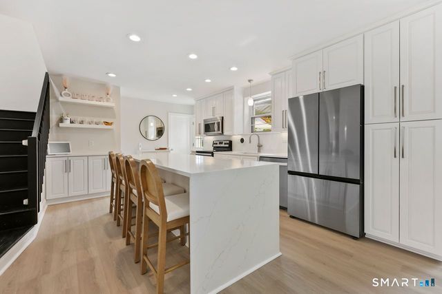 140 Courtland Avenue, Stamford, CT 06902