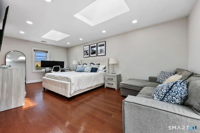 140 Courtland Avenue, Stamford, CT 06902