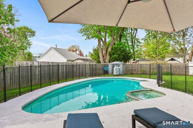 140 Courtland Avenue, Stamford, CT 06902