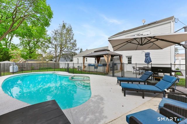 140 Courtland Avenue, Stamford, CT 06902