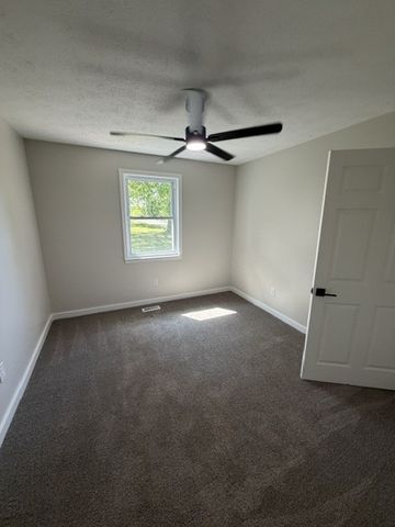 1359 Rutledge Ln, Lebanon, TN 37087