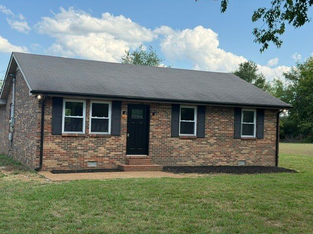 1359 Rutledge Ln, Lebanon, TN 37087