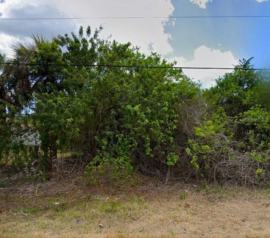 690 LOMOND DRIVE, Port Charlotte, FL 33953