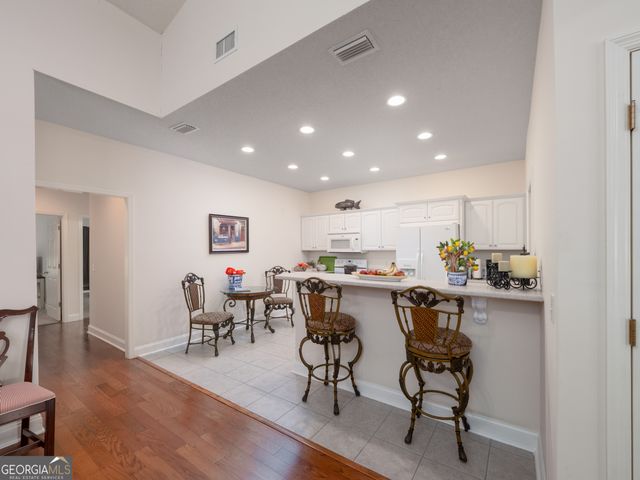 204 Peppertree Crossing Avenue 204, Brunswick, GA 31523