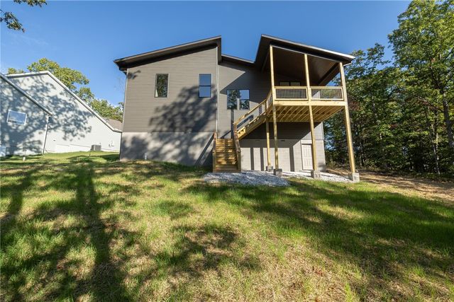 9 Seven Oaks Lane, Bella Vista, AR 72714