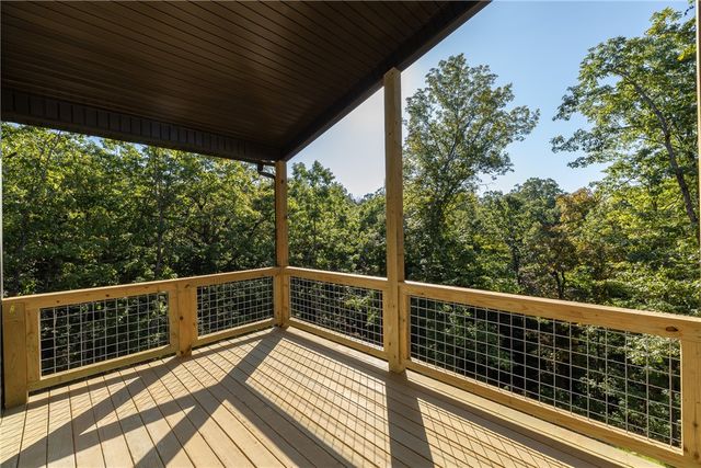 9 Seven Oaks Lane, Bella Vista, AR 72714