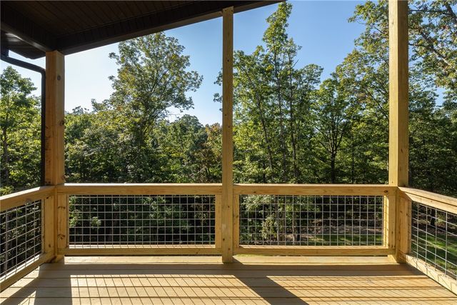 9 Seven Oaks Lane, Bella Vista, AR 72714