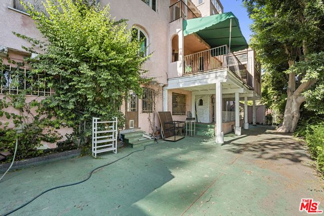 1830 N Sierra Bonita Avenue, Los Angeles, CA 90046