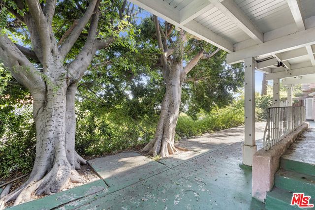 1830 N Sierra Bonita Avenue, Los Angeles, CA 90046