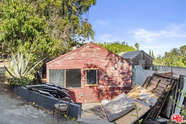 1830 N Sierra Bonita Avenue, Los Angeles, CA 90046
