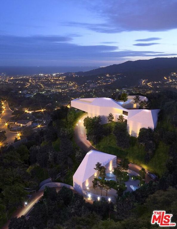 1830 N Sierra Bonita Avenue, Los Angeles, CA 90046