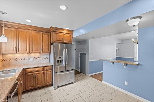 3 Fort Worth ST, Hampton, VA 23669