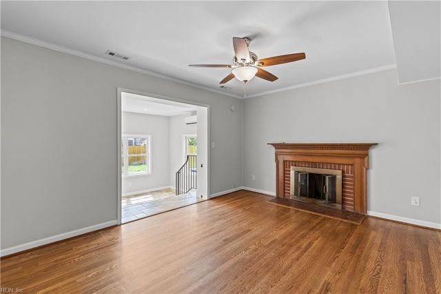 3 Fort Worth ST, Hampton, VA 23669
