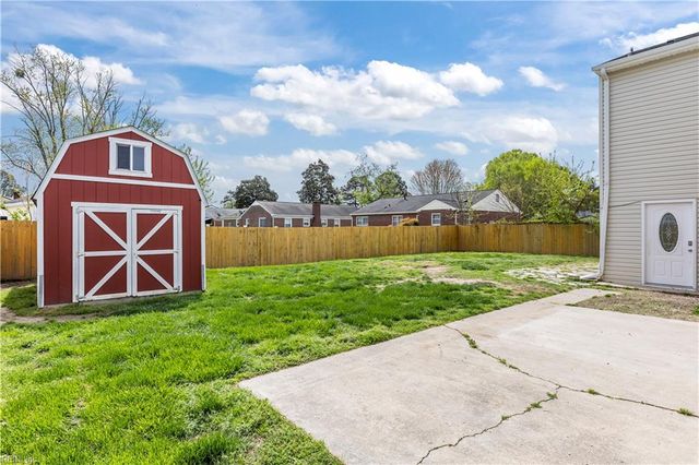 3 Fort Worth ST, Hampton, VA 23669