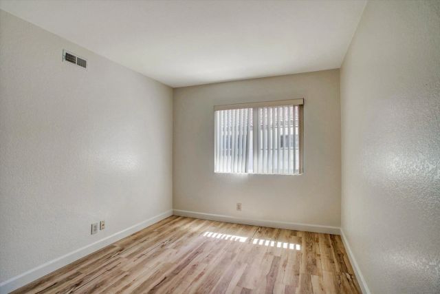 4230 Porte De Palmas 43, San Diego, CA 92122
