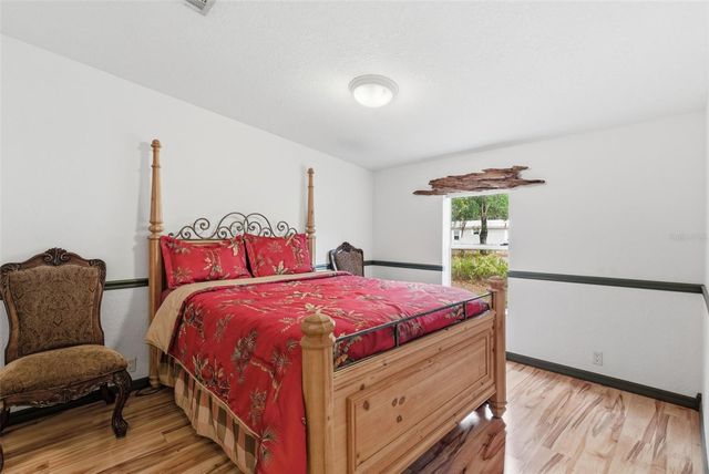 9101 WOOD TERRACE DRIVE, Tampa, FL 33637
