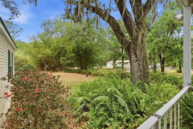 9101 WOOD TERRACE DRIVE, Tampa, FL 33637