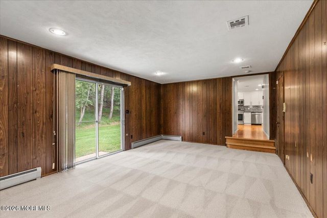 11 Colts Brook Road, Marlboro, NJ 07746