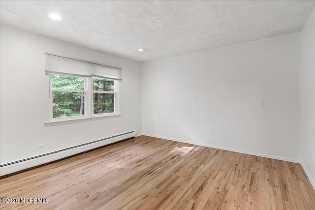 11 Colts Brook Road, Marlboro, NJ 07746