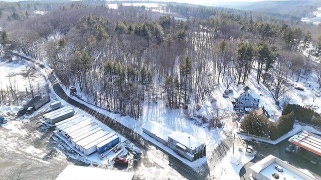 6 Gillespie Rd, Charlton, MA 01507