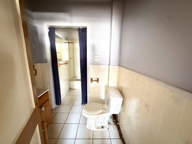 6 Gillespie Rd, Charlton, MA 01507