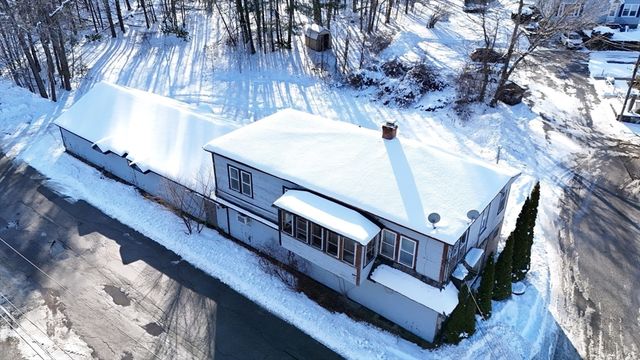 6 Gillespie Rd, Charlton, MA 01507