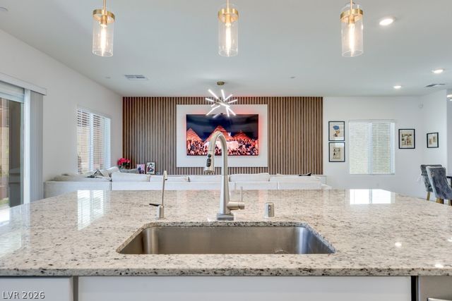 10963 Preston Trails Avenue, Las Vegas, NV 89166