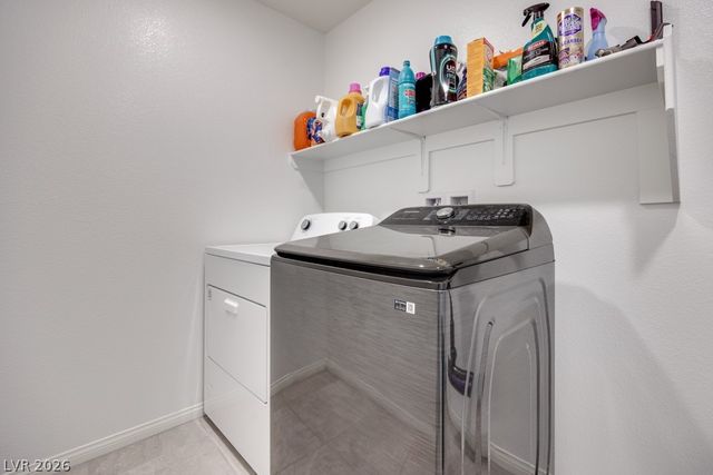 10963 Preston Trails Avenue, Las Vegas, NV 89166