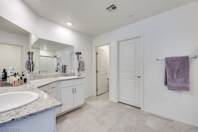 10963 Preston Trails Avenue, Las Vegas, NV 89166