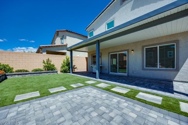 10963 Preston Trails Avenue, Las Vegas, NV 89166