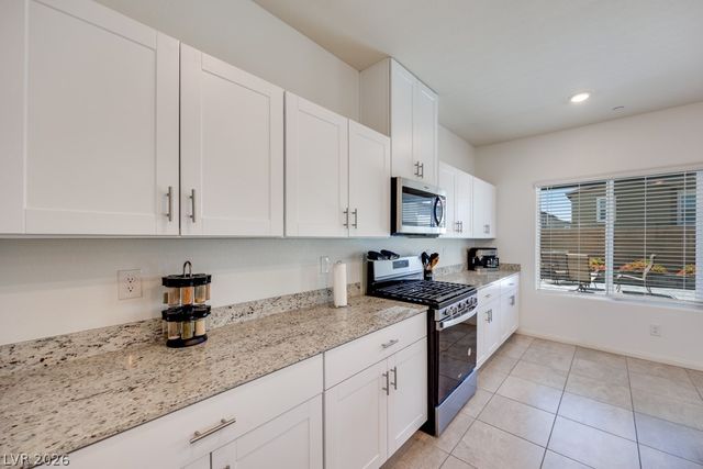 10963 Preston Trails Avenue, Las Vegas, NV 89166