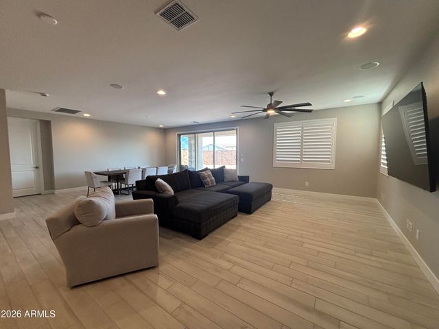 16911 W Jenan Road, Surprise, AZ 85388