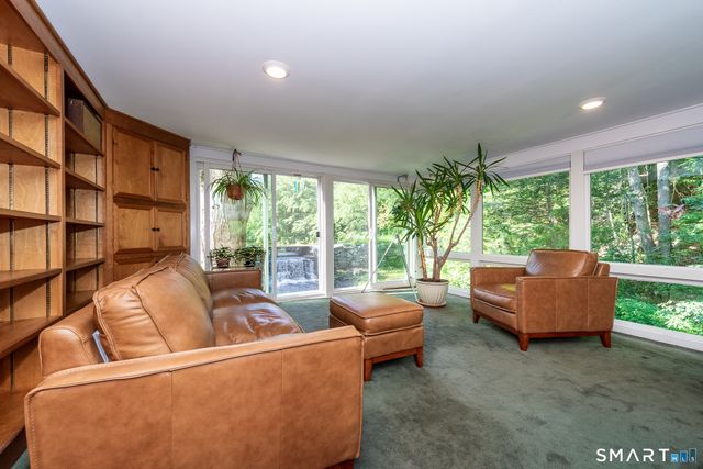 33 Little City Road, Haddam, CT 06441