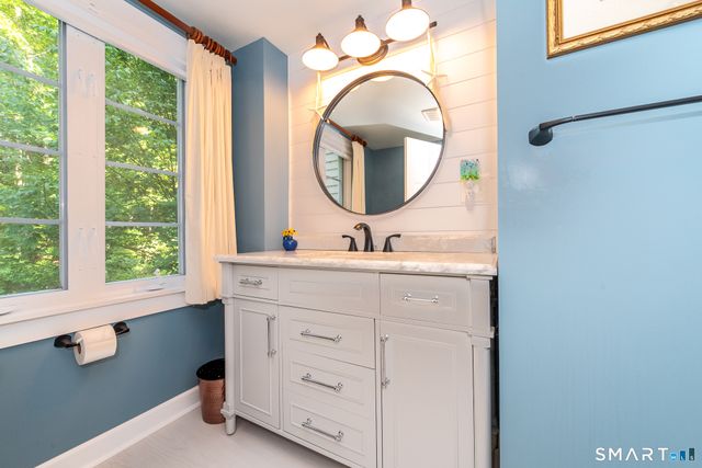 33 Little City Road, Haddam, CT 06441