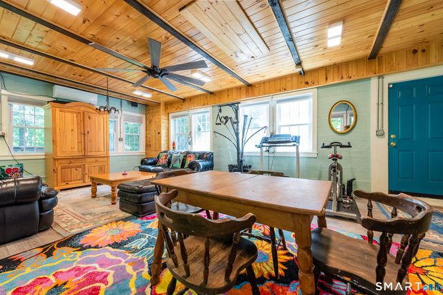 33 Little City Road, Haddam, CT 06441