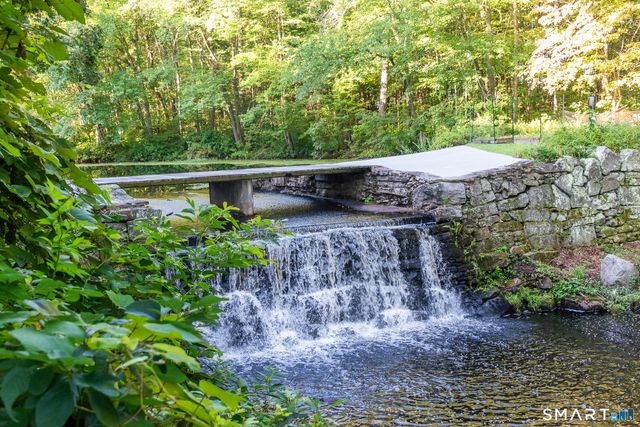 33 Little City Road, Haddam, CT 06441