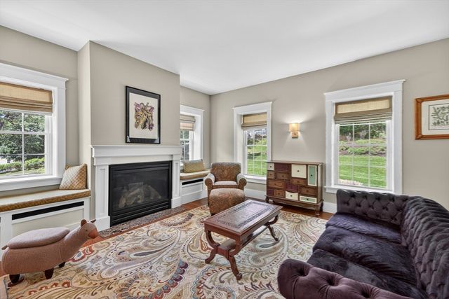 3 Archelaus Hill Rd, West Newbury, MA 01985