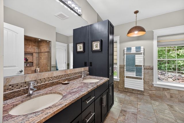 3 Archelaus Hill Rd, West Newbury, MA 01985