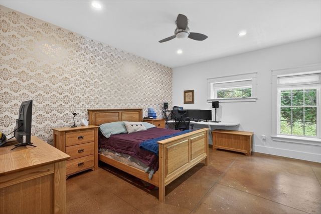 3 Archelaus Hill Rd, West Newbury, MA 01985