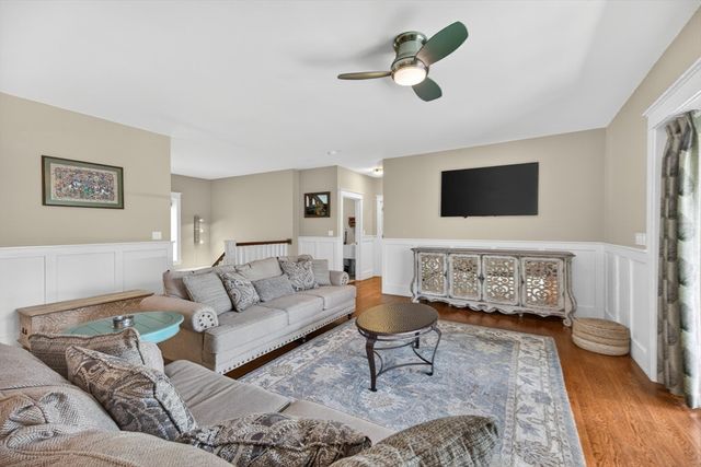 3 Archelaus Hill Rd, West Newbury, MA 01985