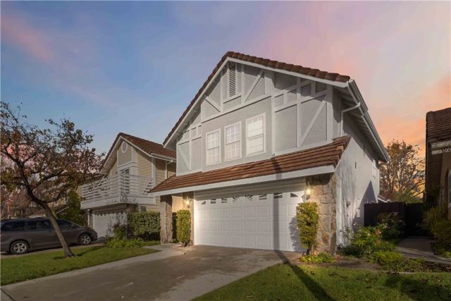 19853 Collins, Canyon Country, CA 91351